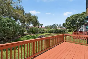 6330 99th Way N, Saint Petersburg, FL 33708 - Photo 2