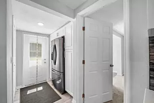 7954 49th Ave N, Saint Petersburg, FL 33709 - Photo 14