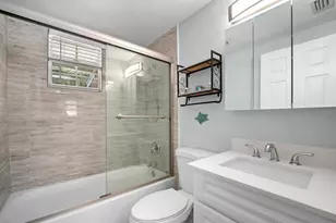 7954 49th Ave N, Saint Petersburg, FL 33709 - Photo 20
