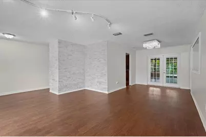 28710 Twinbrook Lane, Wesley Chapel, FL 33543 - Photo 6
