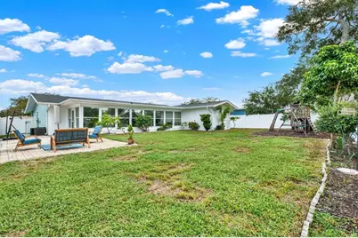 14380 Passage Way, Seminole, FL 33776 - Photo 46