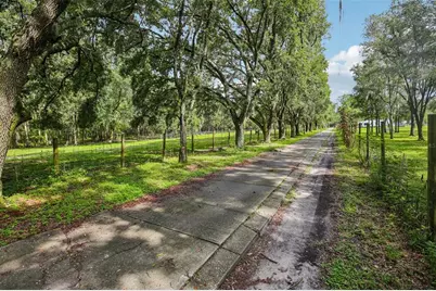 5321 Bruton Road, Plant City, FL 33565 - Photo 10