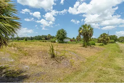 29051 Maris Drive, Punta Gorda, FL 33982 - Photo 18