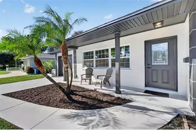 5483 37th Avenue N, Saint Petersburg, FL 33710 - Photo 2