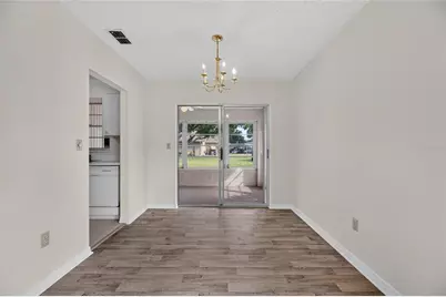 1904 Canterbury Lane #18, Sun City Center, FL 33573 - Photo 16