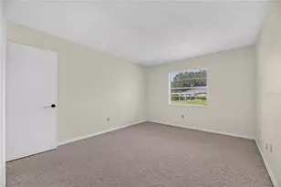 1904 Canterbury Ln, Sun City Center, FL 33573 - Photo 30