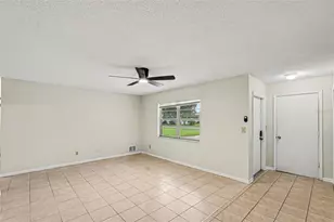 1122 Estatewood Dr, Brandon, FL 33510 - Photo 4
