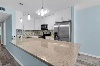 8039 Garden Drive #209, Seminole, FL 33772 - Photo 8
