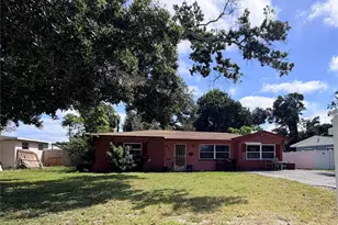 4330 31st St S, Saint Petersburg, FL 33712 - Photo 2