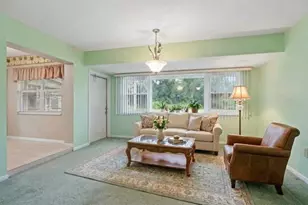 1722 W Del Webb Blvd, Sun City Center, FL 33573 - Photo 10