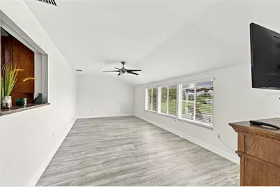 1810 Milford Circle, Sun City Center, FL 33573 - Photo 34