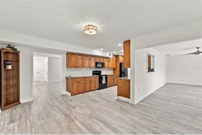1810 Milford Circle, Sun City Center, FL 33573 - Photo 12