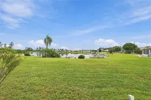1810 Milford Cir, Sun City Center, FL 33573 - Photo 4