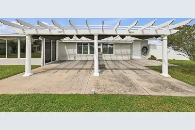 1810 Milford Circle, Sun City Center, FL 33573 - Photo 44