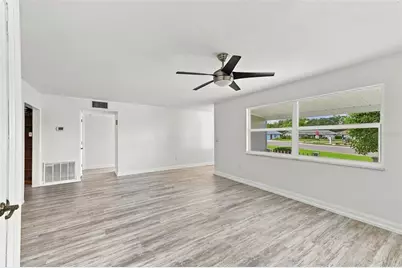 1810 Milford Circle, Sun City Center, FL 33573 - Photo 22