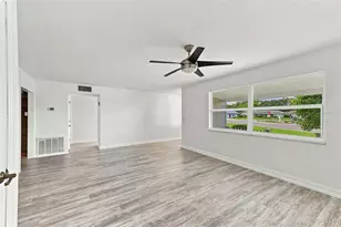 1810 Milford Cir, Sun City Center, FL 33573 - Photo 22