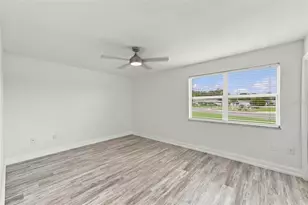 1810 Milford Cir, Sun City Center, FL 33573 - Photo 30