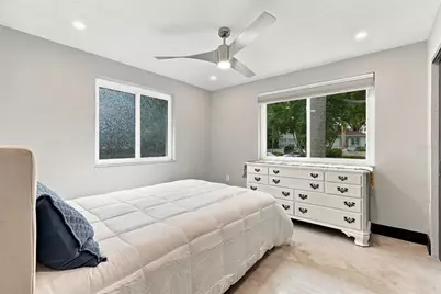 263 21st Avenue S #1, Saint Petersburg, FL 33705 - Photo 28