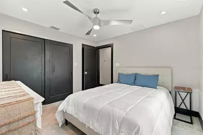 263 21st Avenue S #1, Saint Petersburg, FL 33705 - Photo 8