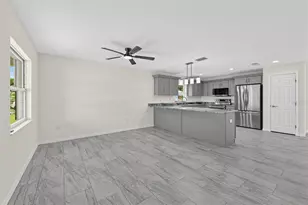2210 1st Ave E, Palmetto, FL 34221 - Photo 10