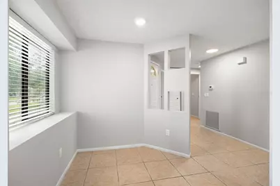 627 Timber Bay Circle W, Oldsmar, FL 34677 - Photo 4