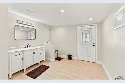 1151 55th Avenue S, Saint Petersburg, FL 33705 - Photo 16