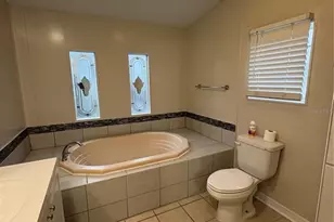 2007 E 148th Ave, Lutz, FL 33549 - Photo 14