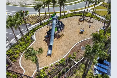 3883 Capri Coast Drive, Plant City, FL 33565 - Photo 12