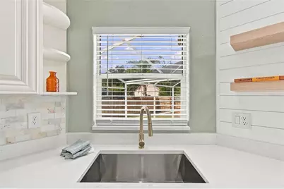 3829 Cold Creek Drive, Valrico, FL 33596 - Photo 22