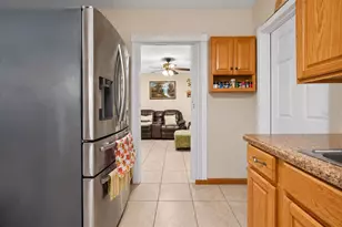 500 E 40th St, Hialeah, FL 33013 - Photo 8