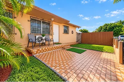 500 E 40th Street, Hialeah, FL 33013 - Photo 20