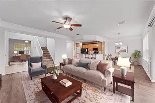 4635 Pond Ridge Dr, Riverview, FL 33578 - Photo 6