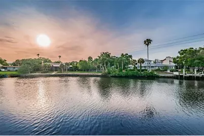 6243 Main Street, New Port Richey, FL 34653 - Photo 22