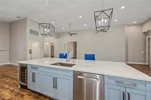 4008 Silk Oak Ln, Palm Harbor, FL 34685 - Photo 22