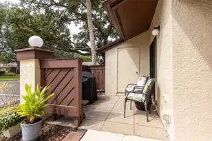 2925 Boxwood Ct, Palm Harbor, FL 34684 - Photo 4