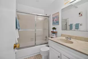 6025 Shore Blvd S, Gulfport, FL 33707 - Photo 12