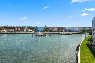 6025 Shore Blvd S, Gulfport, FL 33707 - Photo 30