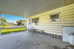 10118 N Lake Dr, Largo, FL 33773 - Photo 32