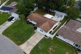 1255 E Lazy Lake Rd, Dunedin, FL 34698 - Photo 46