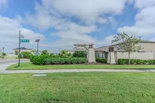 17009 Peaceful Valley Dr, Wimauma, FL 33598 - Photo 40