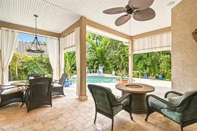4851 Windmill Palm Terrace NE, Saint Petersburg, FL 33703 - Photo 4
