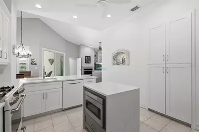 4851 Windmill Palm Terrace NE, Saint Petersburg, FL 33703 - Photo 20
