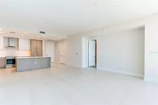 275 1st Ave S, Saint Petersburg, FL 33701 - Photo 16