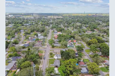 1807 E Bougainvillea Avenue, Tampa, FL 33612 - Photo 40
