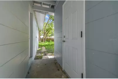 1807 E Bougainvillea Avenue, Tampa, FL 33612 - Photo 26