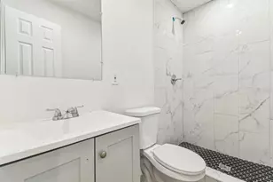 1807 E Bougainvillea Ave, Tampa, FL 33612 - Photo 12