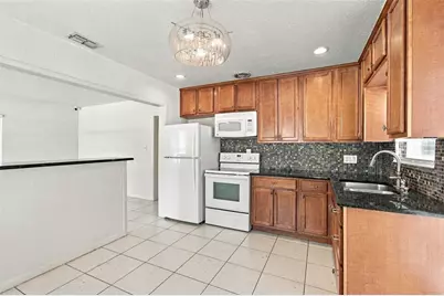 4214 W North B Street, Tampa, FL 33609 - Photo 8