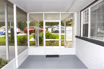 8512 Sunbeam Lane, Tampa, FL 33615 - Photo 12