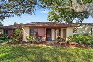 7425 Greystone Dr, Hudson, FL 34667 - Photo 2