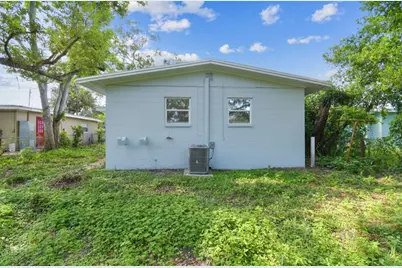 1807 E Bougainvillea Avenue, Tampa, FL 33612 - Photo 30